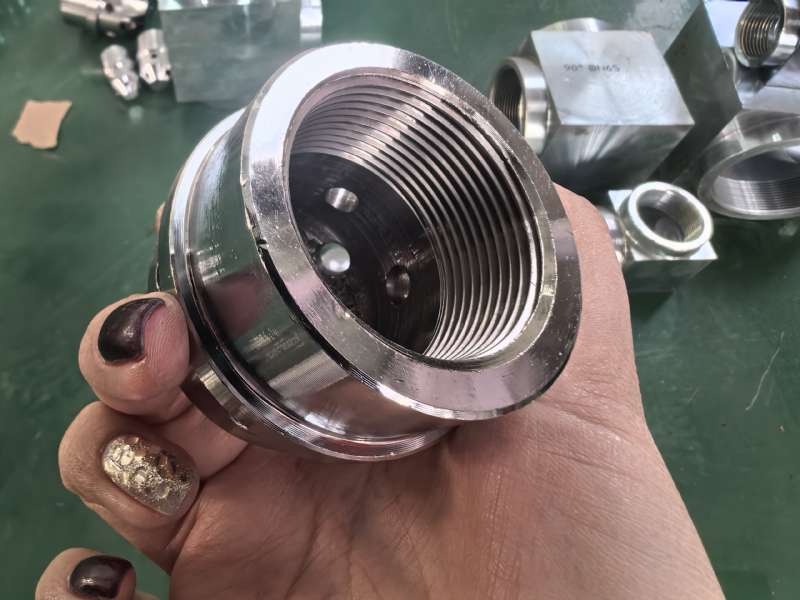 內絲噴水頭 內絲噴水頭